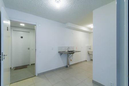 Studio de apartamento para alugar com 2 quartos, 40m² em Parque Industrial Tomas Edson, São Paulo