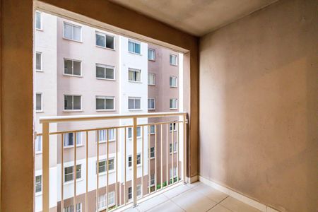 Varanda de apartamento para alugar com 2 quartos, 40m² em Parque Industrial Tomas Edson, São Paulo