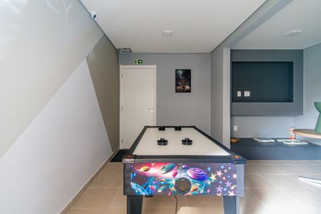 Apartamento para alugar com 40m², 2 quartos e sem vagaÁrea comum - Sala de jogos