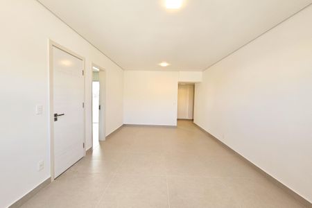 Apartamento para alugar com 2 quartos, 70m² em Vila Santa Rosa, Guarujá