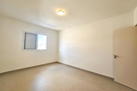Apartamento para alugar com 2 quartos, 70m² em Vila Santa Rosa, Guarujá