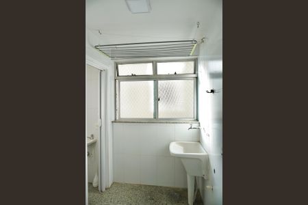 Apartamento para alugar com 120m², 3 quartos e 1 vagaÁrea de Serviço