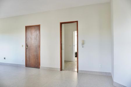 Sala  de apartamento para alugar com 3 quartos, 120m² em Silveira, Belo Horizonte