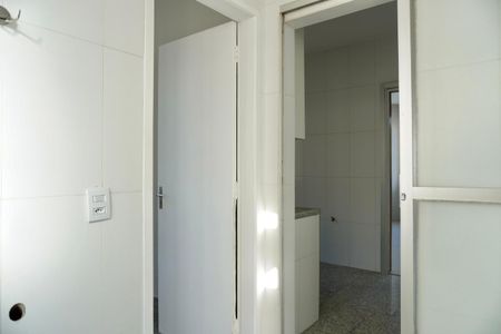 Apartamento para alugar com 120m², 3 quartos e 1 vagaÁrea de Serviço