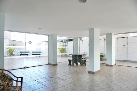 Apartamento para alugar com 120m², 3 quartos e 1 vagaÁrea comum - Salão de festas