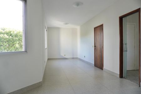 Sala  de apartamento para alugar com 3 quartos, 120m² em Silveira, Belo Horizonte