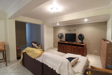 Sala de casa para alugar com 3 quartos, 160m² em Parque Ipe, São Paulo