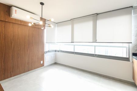 Varanda  de apartamento para alugar com 2 quartos, 63m² em Vila Azevedo, São Paulo