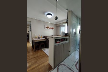 Apartamento à venda com 53m², 2 quartos e 1 vaga Apartamento à venda com 53m², 2 quartos e 1 vagaCozinha - Armários