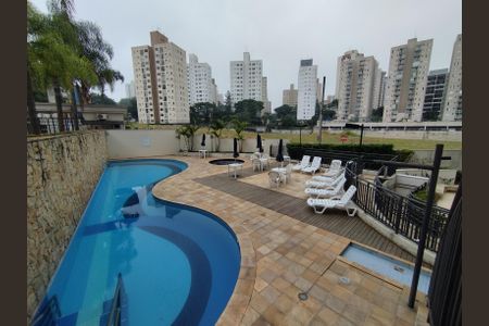 Apartamento à venda com 53m², 2 quartos e 1 vaga Apartamento à venda com 53m², 2 quartos e 1 vagaÁrea comum - Piscina