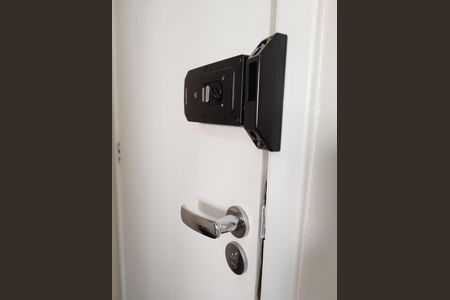 Apartamento à venda com 53m², 2 quartos e 1 vaga Apartamento à venda com 53m², 2 quartos e 1 vagaFechadura Eletrônica