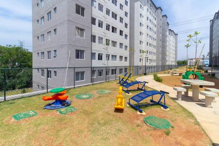 Apartamento para alugar com 42m², 2 quartos e sem vaga Apartamento para alugar com 42m², 2 quartos e sem vagaÁrea comum - Playground