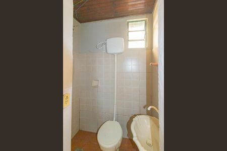 Casa à venda com 275m², 5 quartos e 2 vagas Casa à venda com 275m², 5 quartos e 2 vagasQuarto 2/Banheiro Suíte/casa da frente