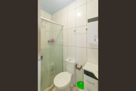 Casa à venda com 275m², 5 quartos e 2 vagas Casa à venda com 275m², 5 quartos e 2 vagasBanheiro Social/casa dos fundos