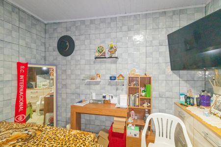 Casa à venda com 275m², 5 quartos e 2 vagas Casa à venda com 275m², 5 quartos e 2 vagasQuarto 2/Casa dos fundos