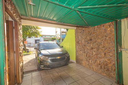 Casa à venda com 275m², 5 quartos e 2 vagas Casa à venda com 275m², 5 quartos e 2 vagasGaragem