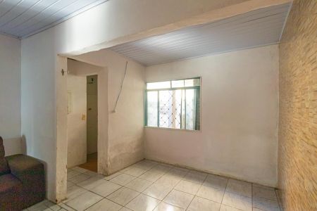 Casa à venda com 275m², 5 quartos e 2 vagas Casa à venda com 275m², 5 quartos e 2 vagasQuarto 2-Suíte/casa da frente