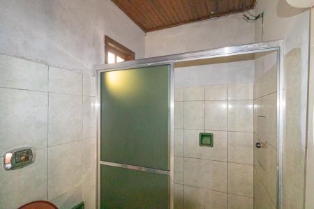 Casa à venda com 275m², 5 quartos e 2 vagas Casa à venda com 275m², 5 quartos e 2 vagasBanheiro Social/casa da frente