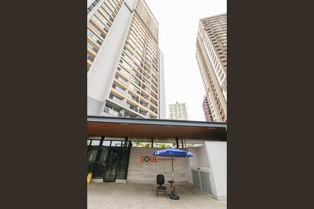 Studio para alugar com 30m², 1 quarto e 1 vaga Studio para alugar com 30m², 1 quarto e 1 vagaFachada