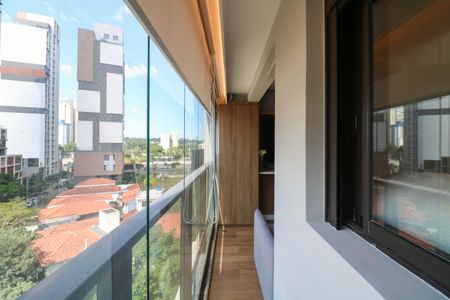Varanda de kitnet/studio para alugar com 1 quarto, 30m² em Jardim das Acacias, São Paulo