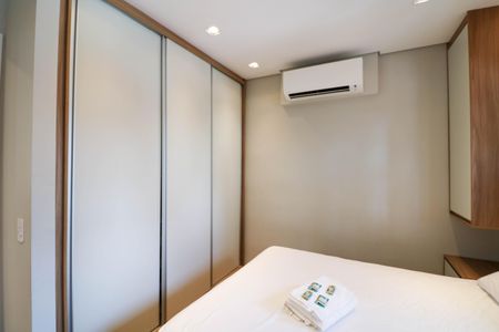 Studio para alugar com 30m², 1 quarto e 1 vaga Studio para alugar com 30m², 1 quarto e 1 vagaQuarto