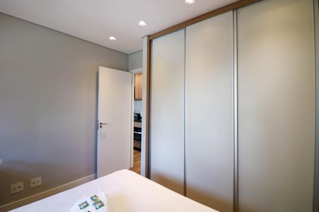 Studio para alugar com 30m², 1 quarto e 1 vaga Studio para alugar com 30m², 1 quarto e 1 vagaQuarto