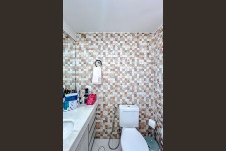 Apartamento à venda com 100m², 3 quartos e 2 vagasBanheiro da Suíte