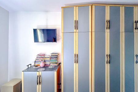 Apartamento à venda com 100m², 3 quartos e 2 vagasQuarto 2 - Suíte