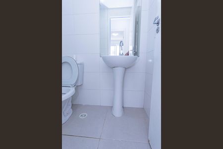 Apartamento para alugar com 36m², 2 quartos e sem vagaBanheiro