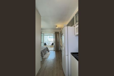 Apartamento à venda com 27m², 1 quarto e 1 vaga Apartamento à venda com 27m², 1 quarto e 1 vagaEstúdio