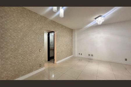 Apartamento à venda com 3 quartos, 120m² em Icaraí, Niterói