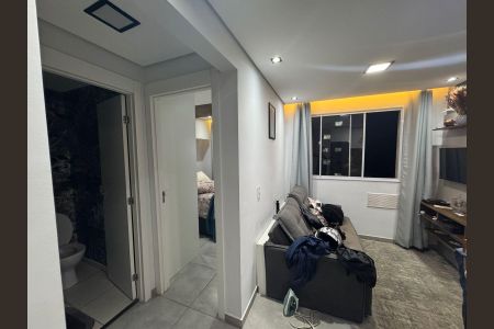 Sala de apartamento para alugar com 2 quartos, 40m² em Parque Bristol, São Bernardo do Campo