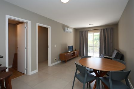 sala  de apartamento para alugar com 1 quarto, 59m² em Jardim Leonor, São Paulo