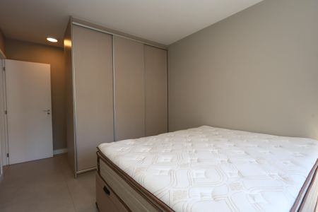 Apartamento para alugar com 59m², 1 quarto e 1 vagasuíte