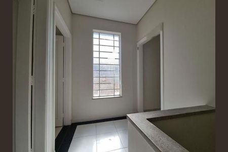 Casa à venda com 3 quartos, 200m² em Vila Olímpia, São Paulo