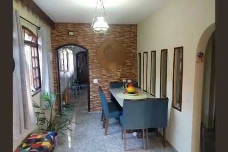 Casa à venda com 3 quartos, 250m² em Super Quadra Morumbi, São Paulo