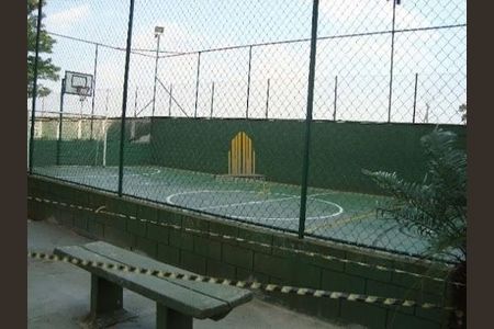 Apartamento à venda com 2 quartos, 64m² em Jardim Lourdes, São Paulo