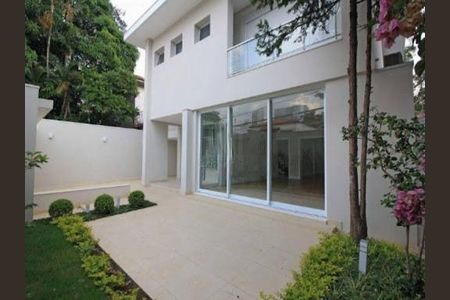 Casa à venda com 4 quartos, 500m² em Jardim Paulista, São Paulo