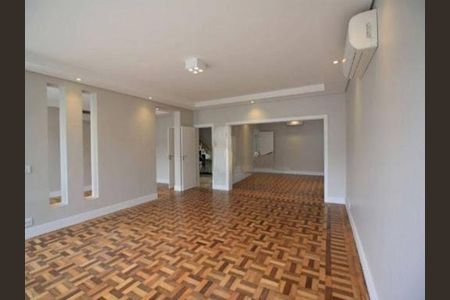 Casa à venda com 4 quartos, 500m² em Jardim Paulista, São Paulo