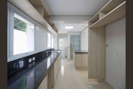 Casa à venda com 4 quartos, 500m² em Jardim Paulista, São Paulo