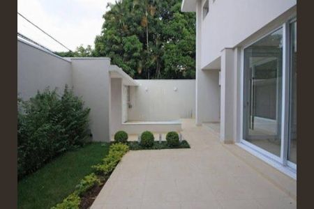 Casa à venda com 4 quartos, 500m² em Jardim Paulista, São Paulo