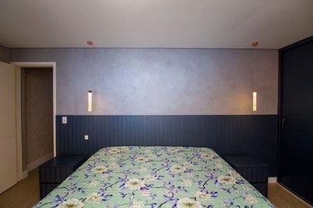 Casa para alugar com 3 quartos, 240m² em Campo Belo, São Paulo