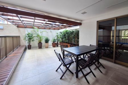 Apartamento à venda com 129m², 3 quartos e 2 vagasÁrea comum