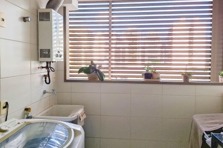 Apartamento à venda com 129m², 3 quartos e 2 vagasÁrea de Serviço