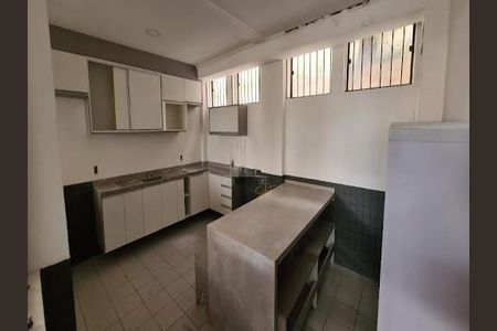 Casa à venda com 1 quarto, 555m² em Alto da Lapa, São Paulo