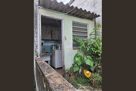 Casa à venda com 100m², 2 quartos e 1 vaga