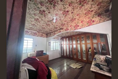 Casa à venda com 10 quartos, 500m² em Concórdia, Belo Horizonte