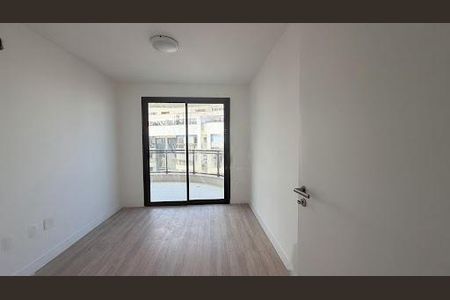 Apartamento à venda com 4 quartos, 240m² em Barra da Tijuca, Rio de Janeiro