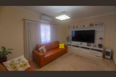 Casa à venda com 3 quartos, 151m² em Jardim Okita, Campinas