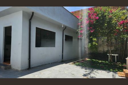 Casa à venda com 3 quartos, 100m² em Jardim Edilene, São Paulo